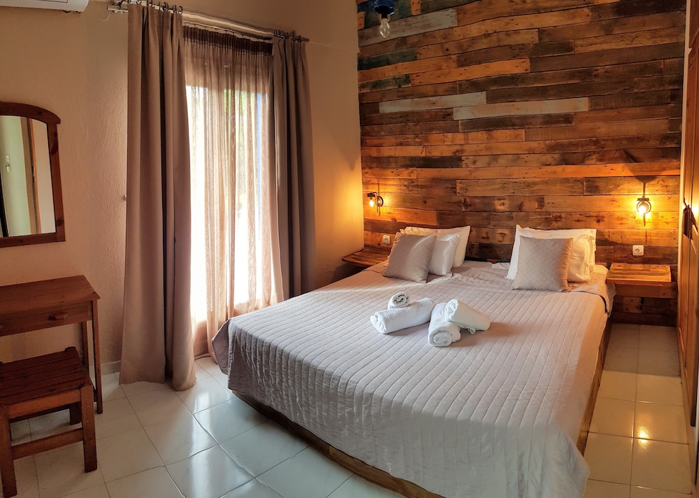 Family Apartment, 1 Bedroom, City View photo 3