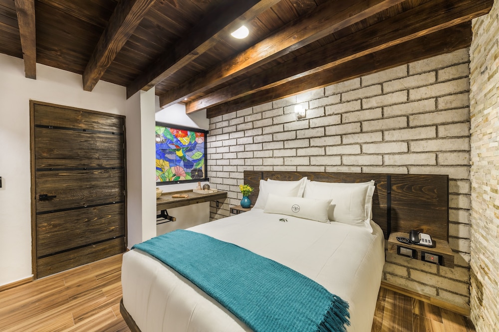 Superior Room, 1 Queen Bed with Sofa bed, Non Smoking, Garden View photo 1