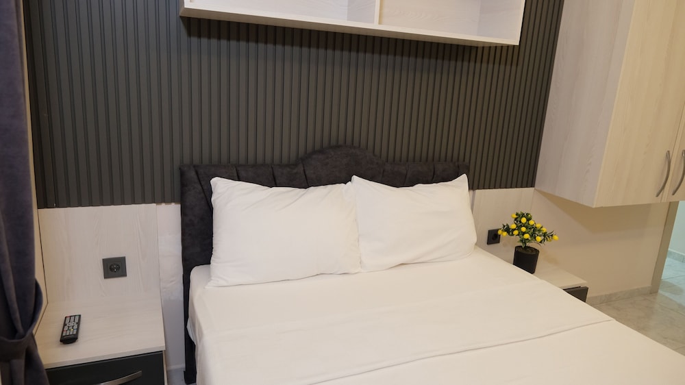 Economy Double Room photo 3