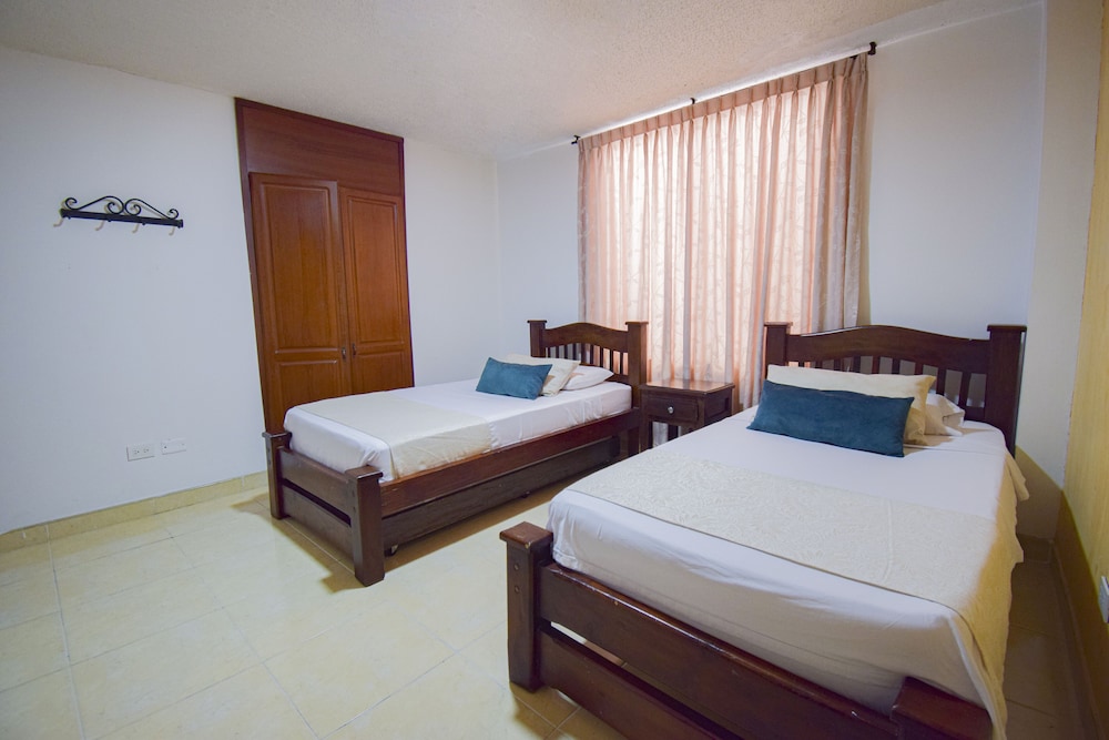 Standard Twin Room photo 1