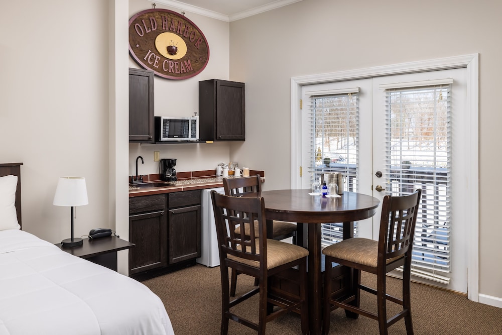 Harborview - 10 photo 3
