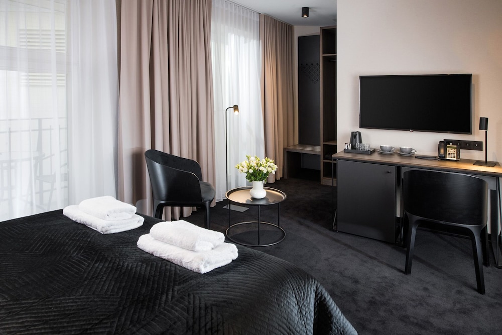 Superior Double Room - Photo 1