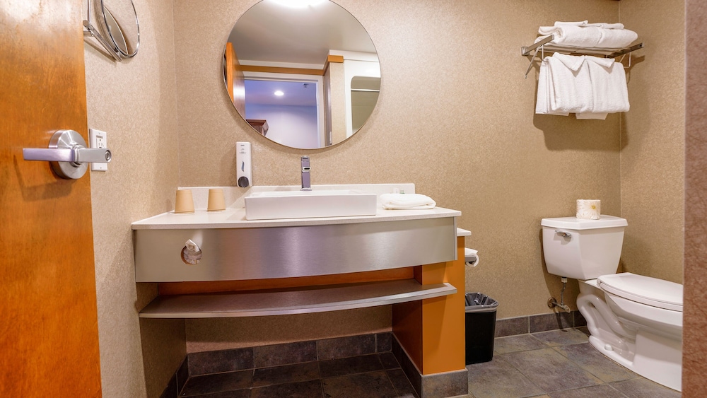 Classic Room, 2 Double Beds, Bathtub photo 2