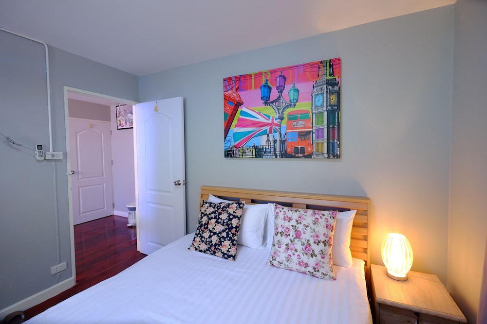 Standard Double Room With Shared Bathroom photo 1