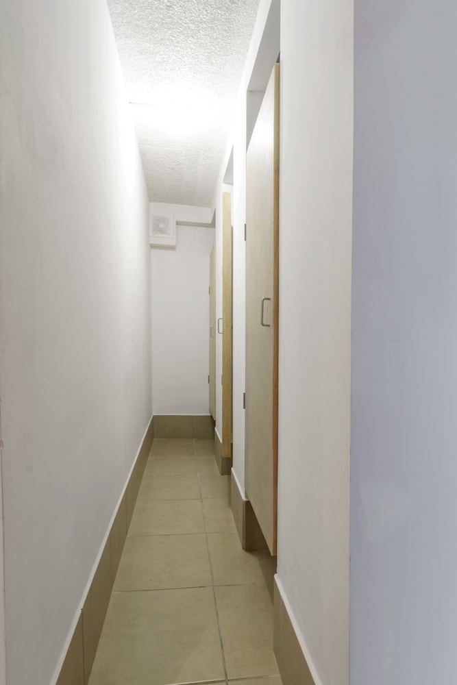 Basic Double Room photo 3