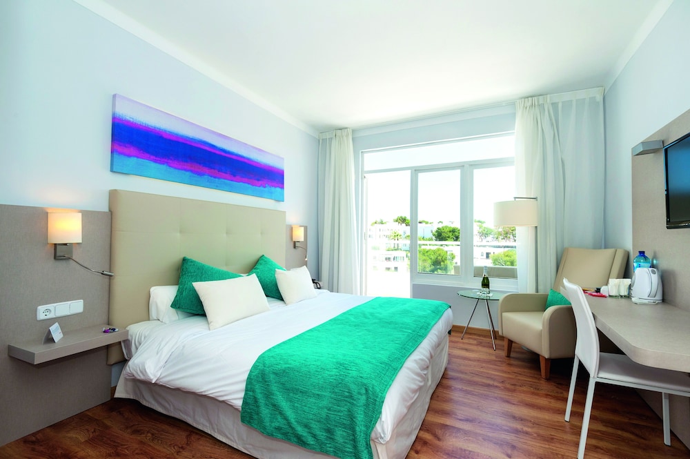Double Room, Partial Sea View (2 Adults) - Photo 3