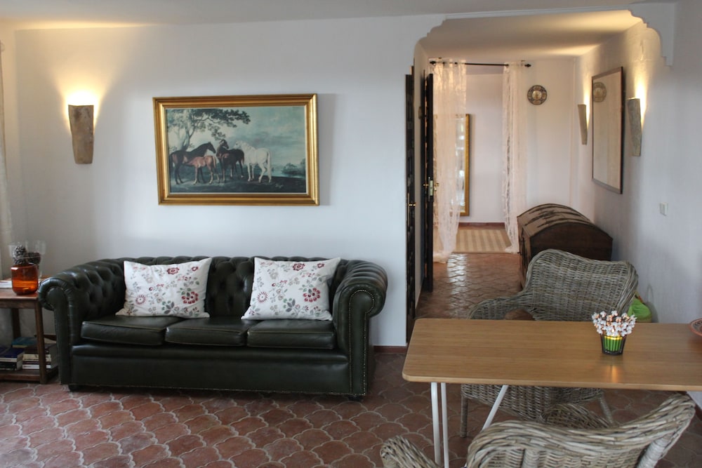 Apartamento Comfort, Vista a la Piscina (Dama de Noche)