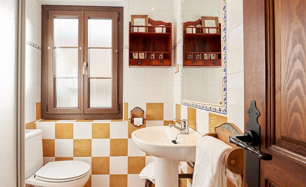 Traditional Double Room, Balcony (Exterior) photo 3