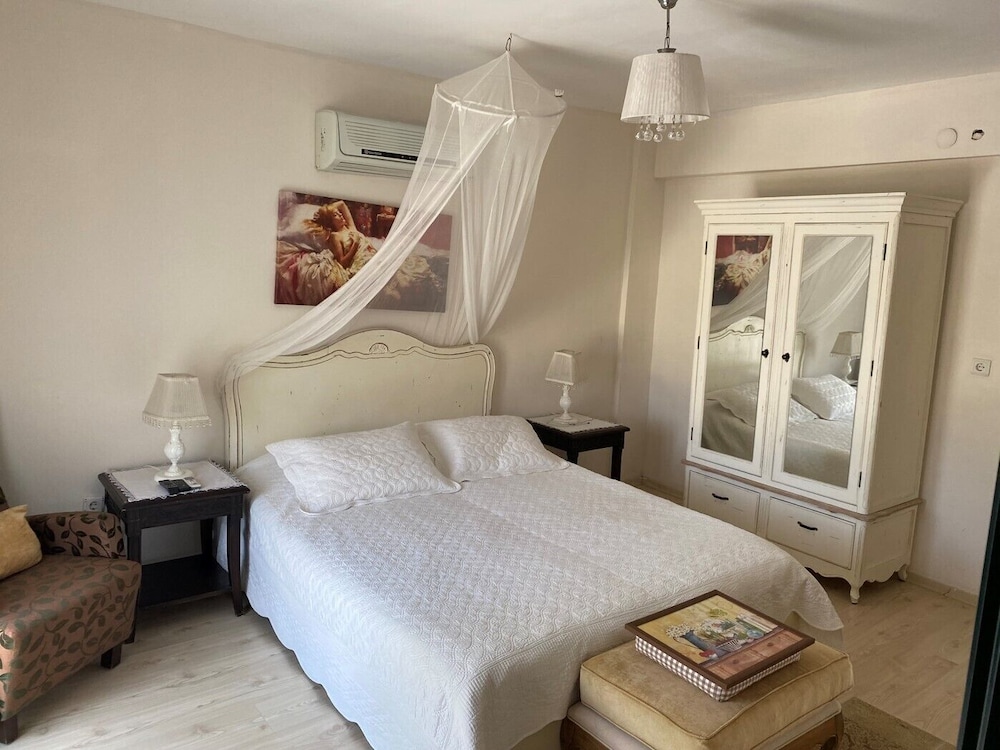Romantic Double Room photo 3