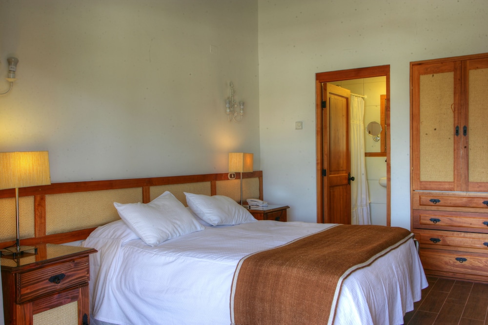 Standard Double Room, 1 Double Bed, Private Bathroom photo 3