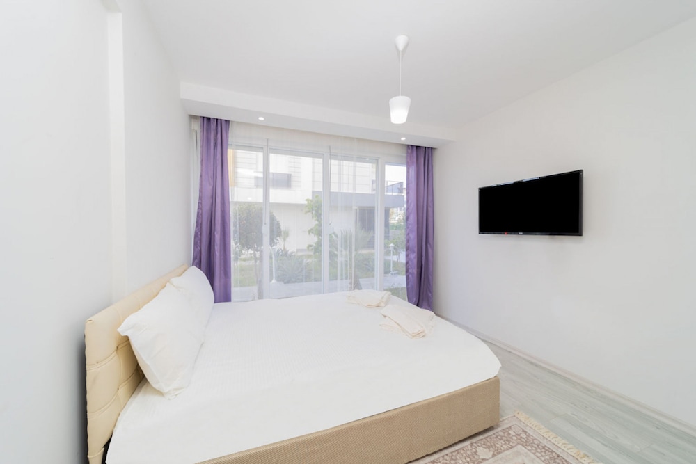 Apartment photo 3