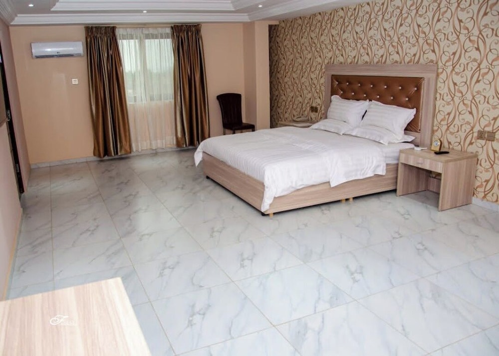 Standard Room photo 1