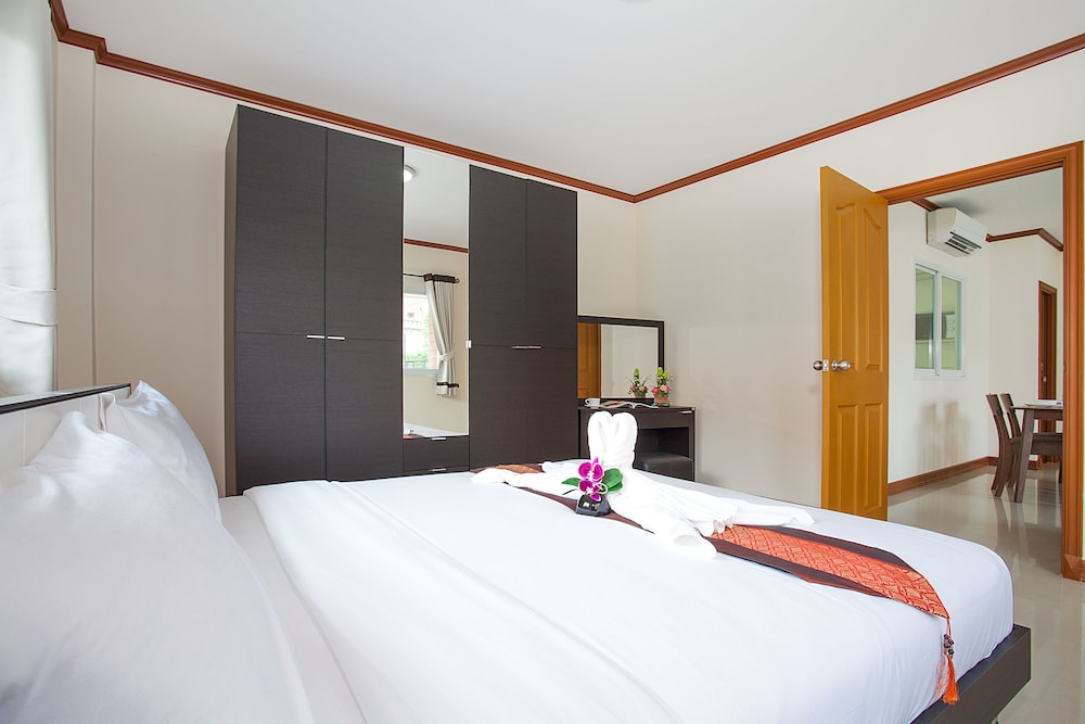 Deluxe Suite, 2 Bedrooms, Ground Floor