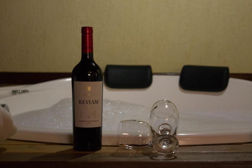 Chalet, Jetted Tub (Bem-Te-Vi) photo 3