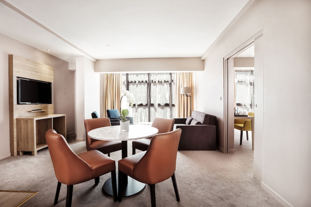 Superior Apartment (Hill View)