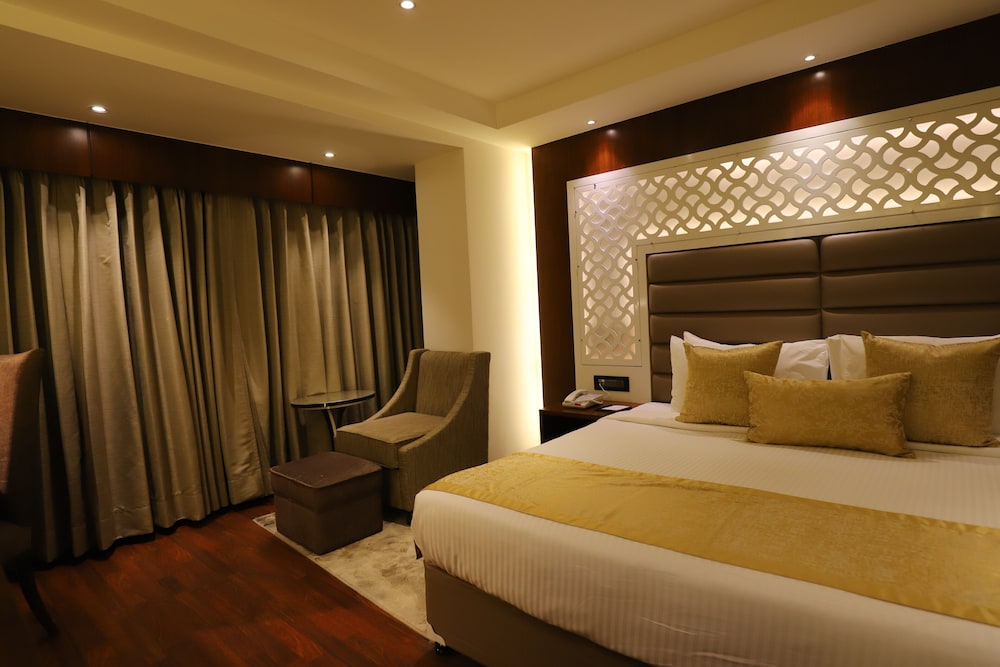 Deluxe Room - Photo 2