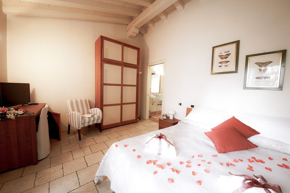 Comfort Double or Twin Room photo 1