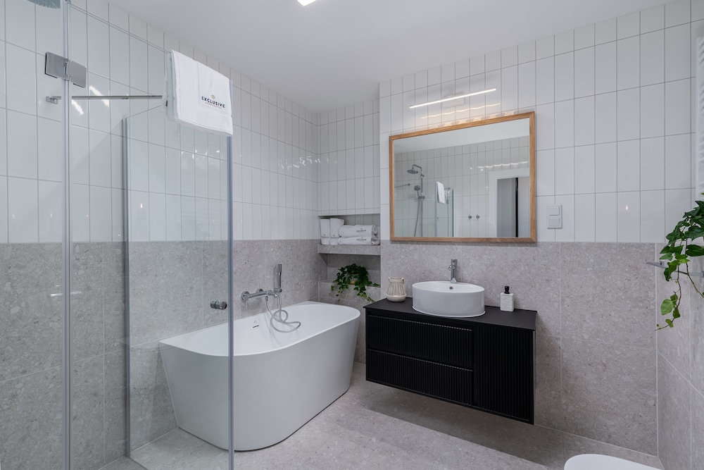 Executive Apartment, 2 Bedrooms - Photo 4