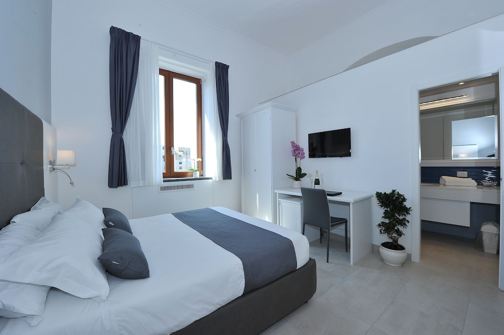 Superior Double Room, Garden View