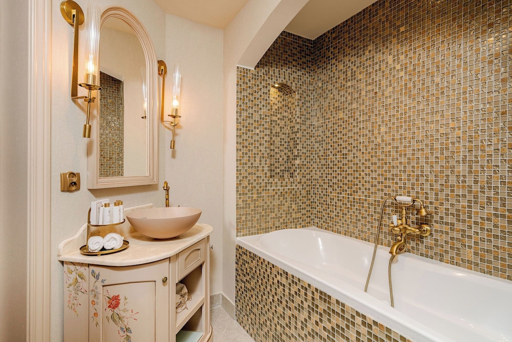 Superior Room - Photo 5