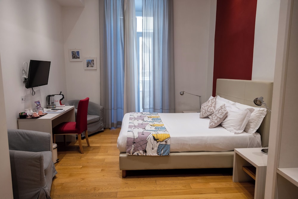 Superior Double or Twin Room photo 1