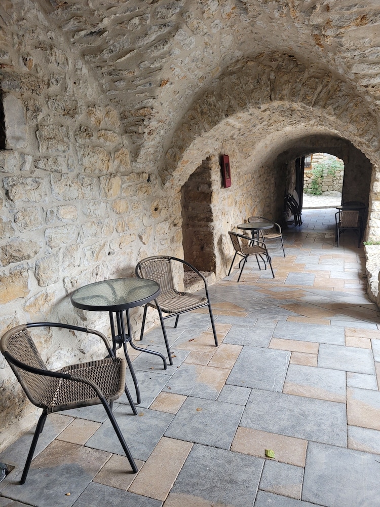 Family Double Room, Pool Access, Courtyard Area (Le Voyage) photo 3