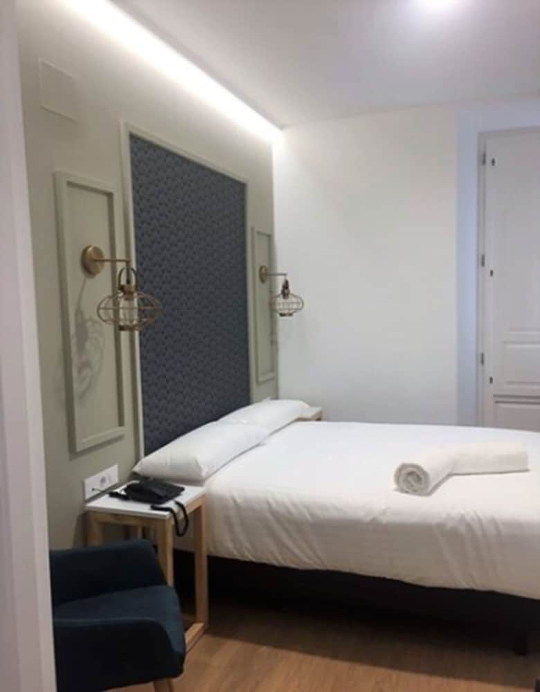 Gallery Double Room