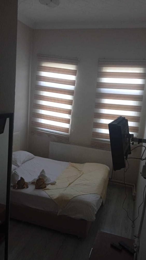 Economy Room, Partial Sea View