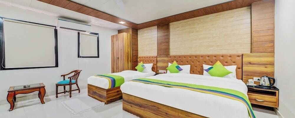 Classic Double Room, City View