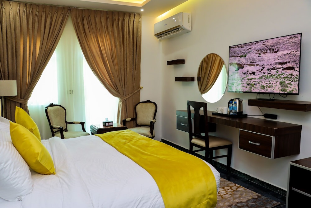 Superior Double or Twin Room photo 3