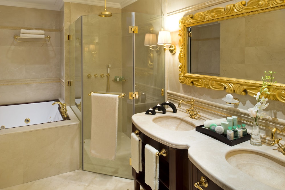 Executive Suite photo 2