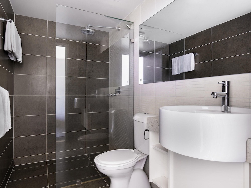 Apartment, 2 Bedrooms, City View