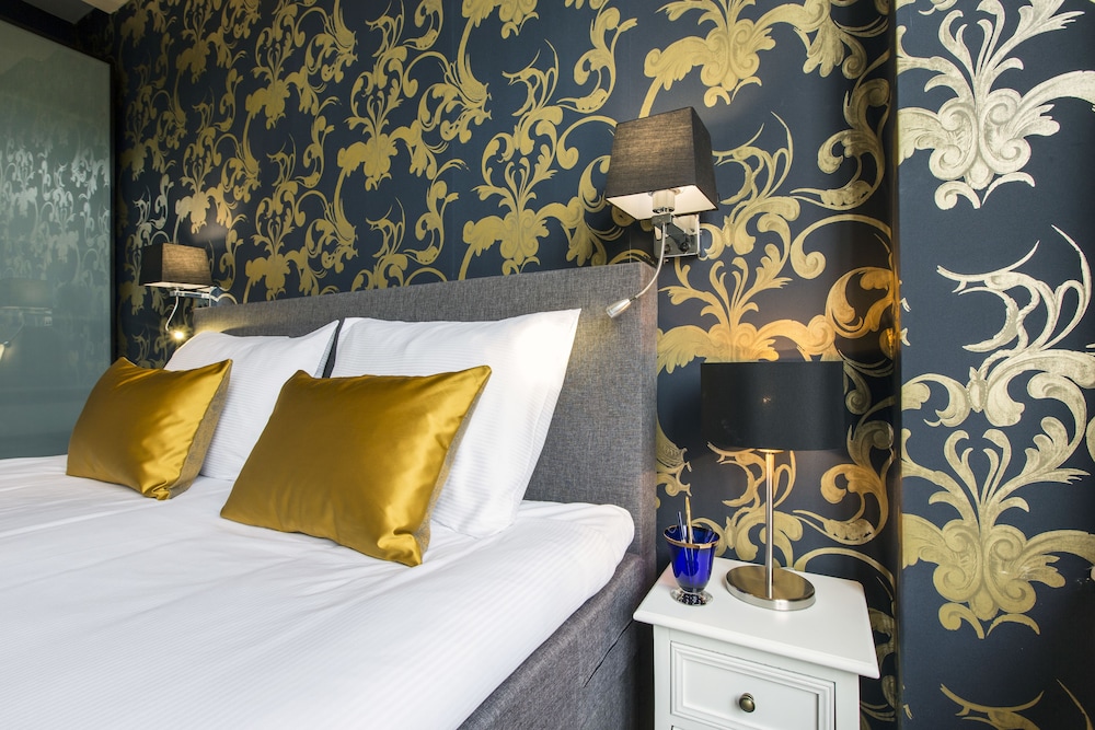 Deluxe Double Room, Canal View photo 3