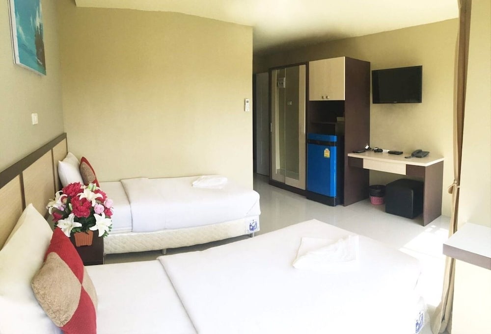 Superior Twin Room photo 3