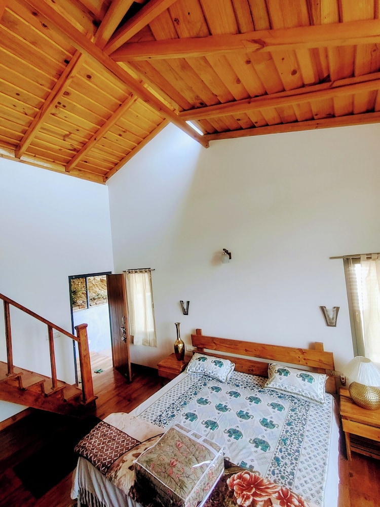 Family Double Room, Mountain View photo 3