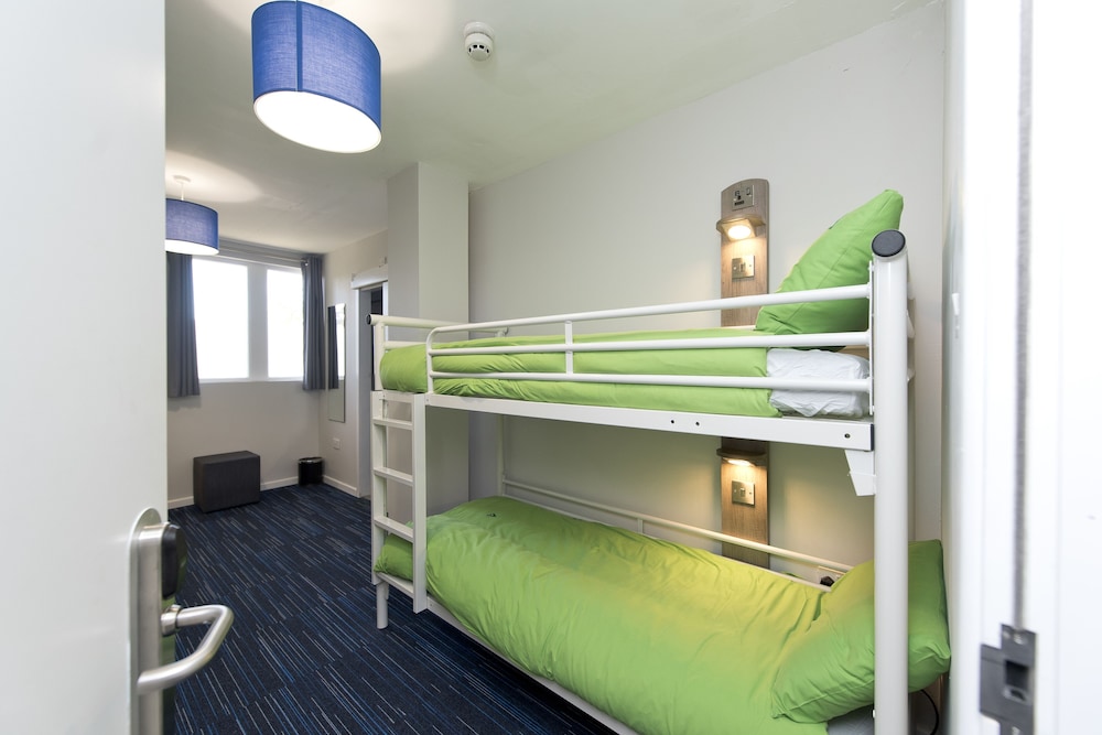 2 Bed Private Room photo 1