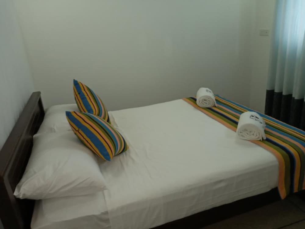 Standard Double Room - Photo 4