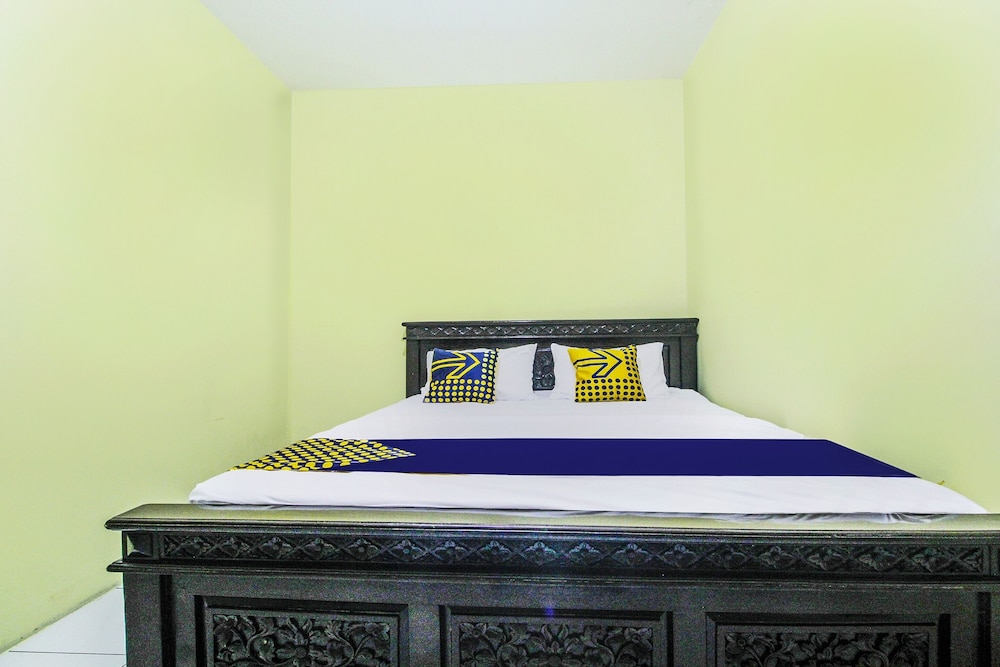 Economy Double Room photo 2