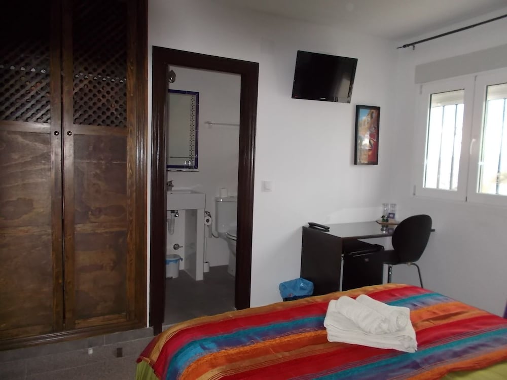 Double Room, 1 Double Bed, Non Smoking, Mountain View