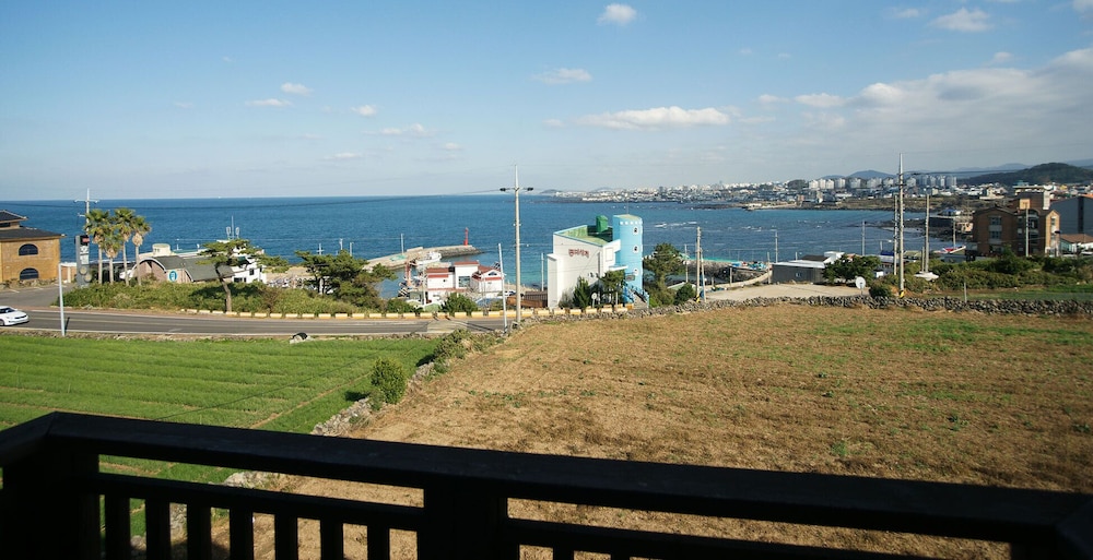 Ocean View photo 2