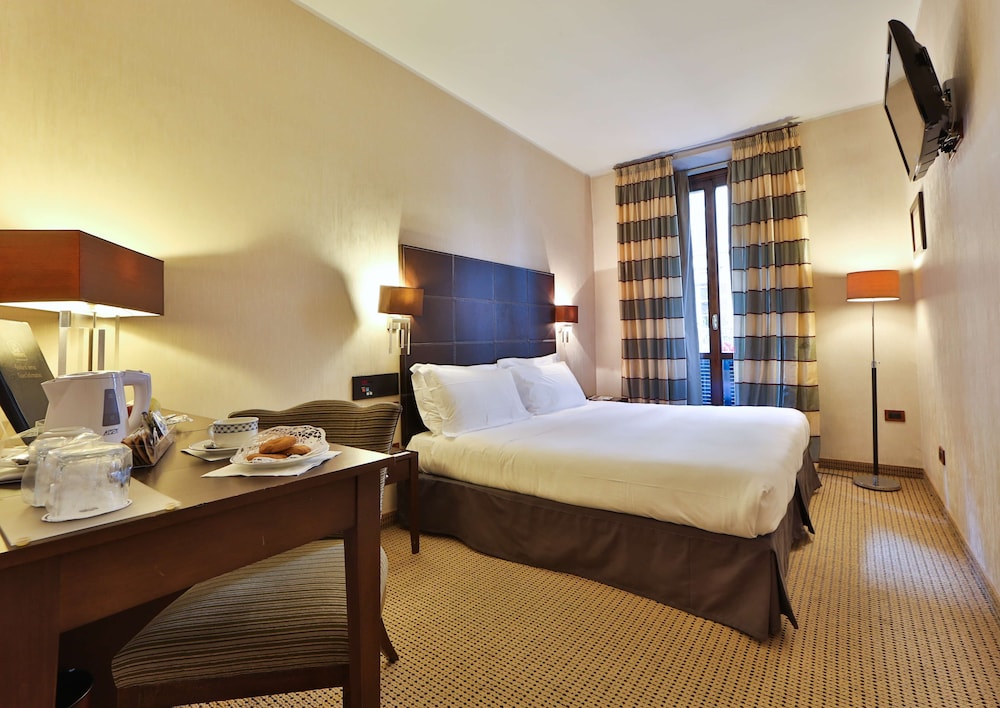 Superior Room, 1 Queen Bed - Photo 1