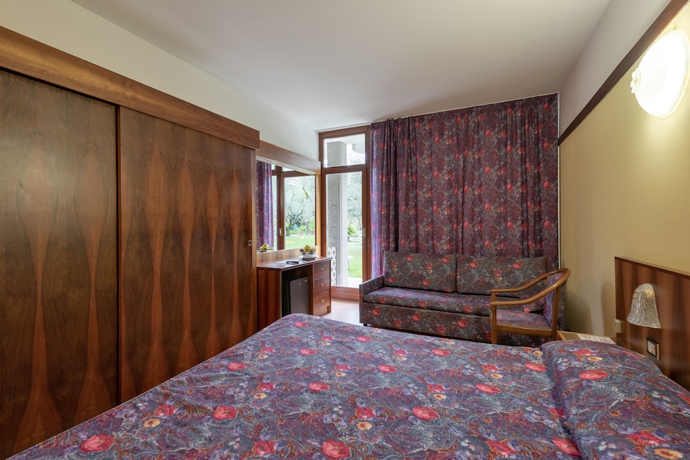 Double Room, Pool View