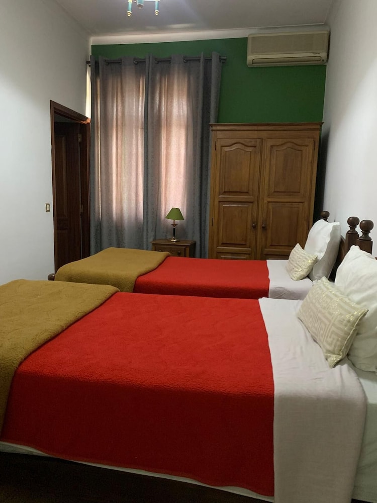 Basic Twin Room (SUITE 12) photo 1