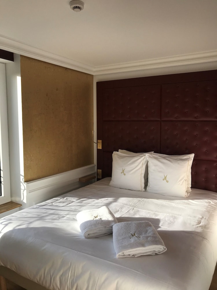 Standard Double Room photo 3