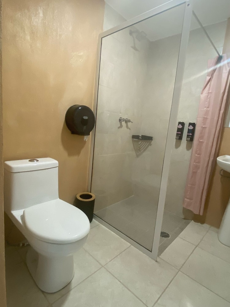 Classic Triple Room photo 3