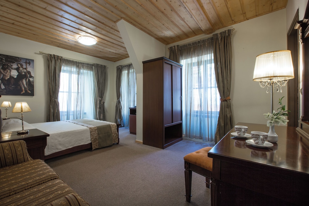 Habitación Doble Deluxe con Balcón
