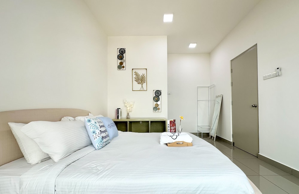 Comfort Apartment, 1 Bedroom, Sea View - Photo 2