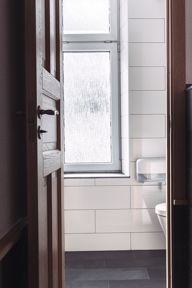 Double or Twin Room, Private Bathroom (Explorer) photo 3