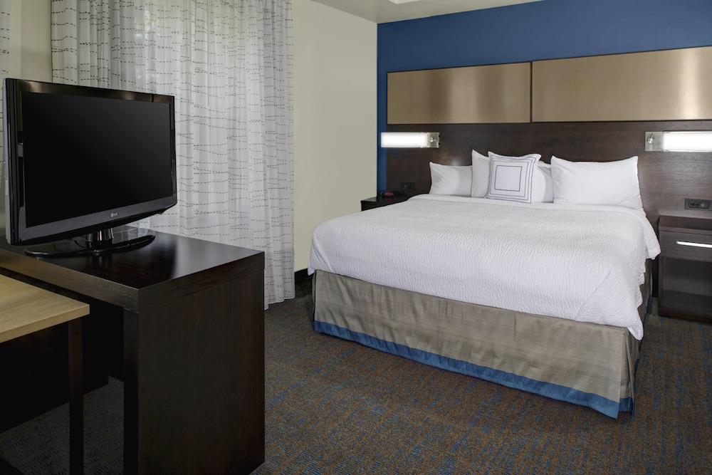 Suite, Multiple Beds - Photo 4