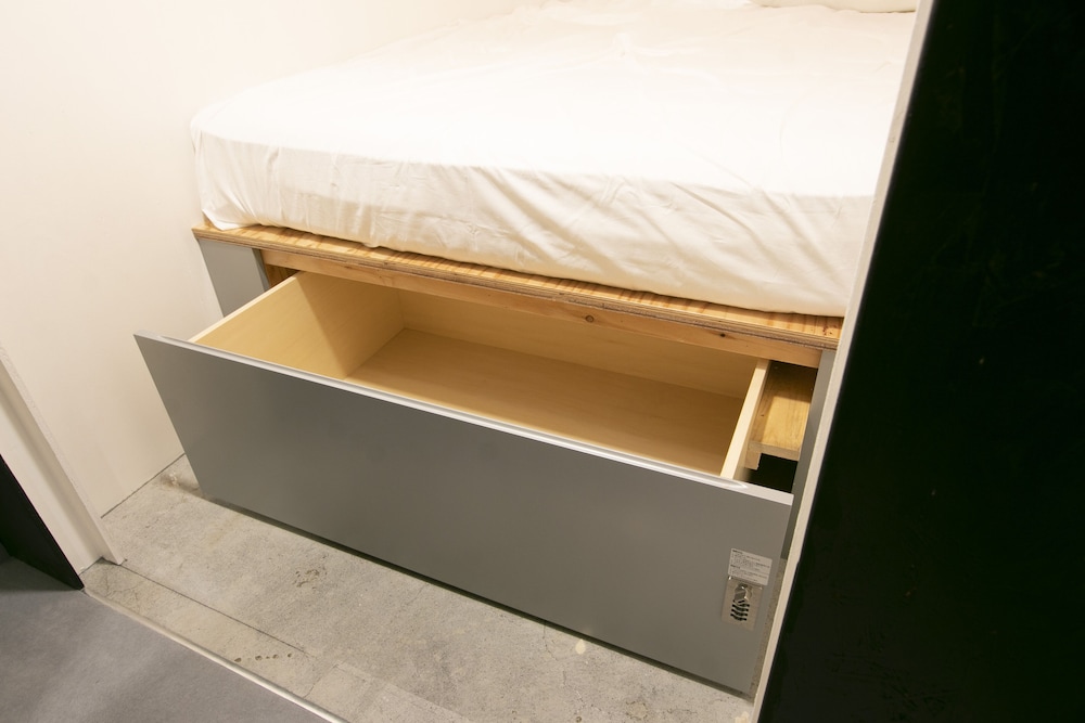 Smart Double Capsule Room, Female Only - Photo 7